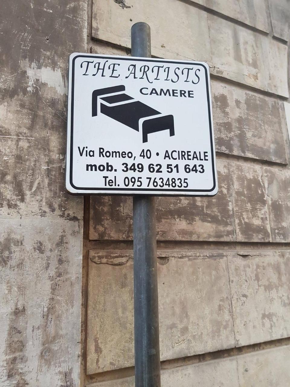 Bed and Breakfast The Artists à Acireale Extérieur photo
